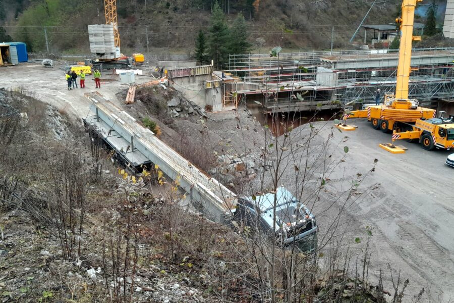 Brückenbaustelle mit Widerlager